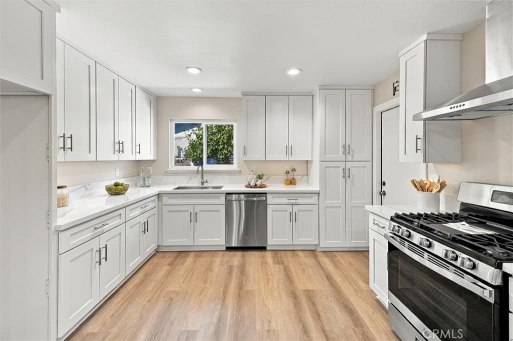 Home at 1701 Martello, Pomona — photo 12 of 12