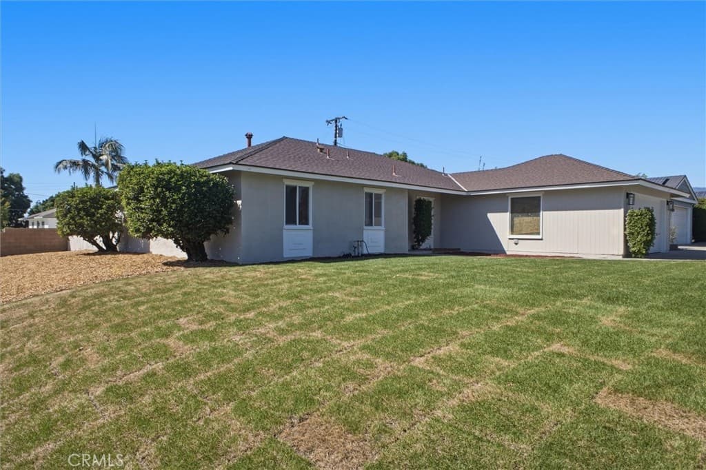 Home at 1701 Martello, Pomona — photo 3 of 12