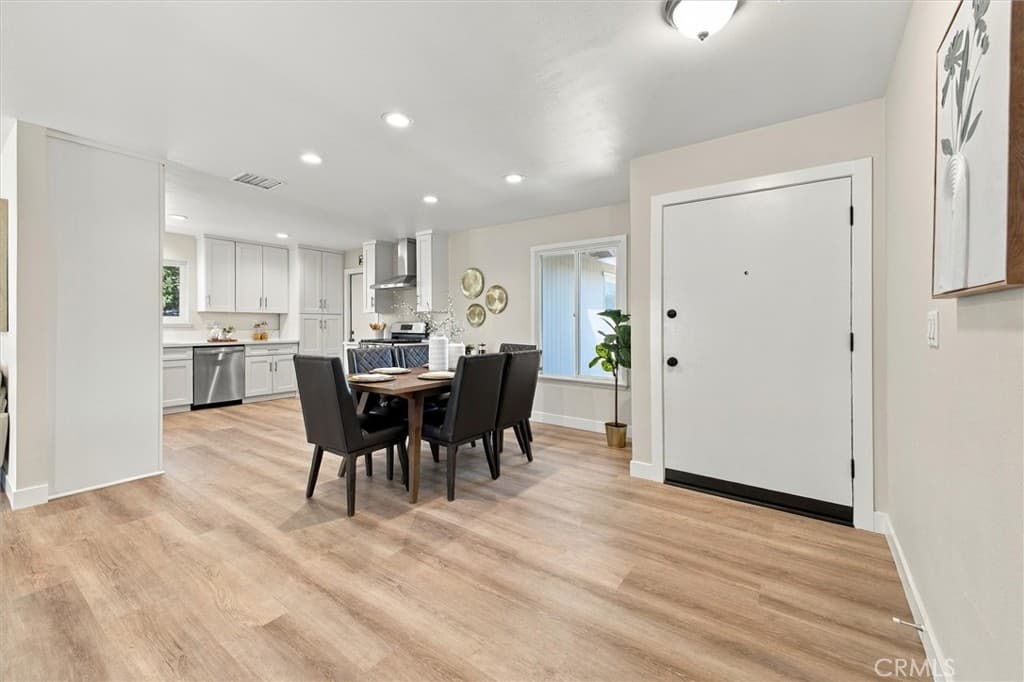 Home at 1701 Martello, Pomona — photo 5 of 12