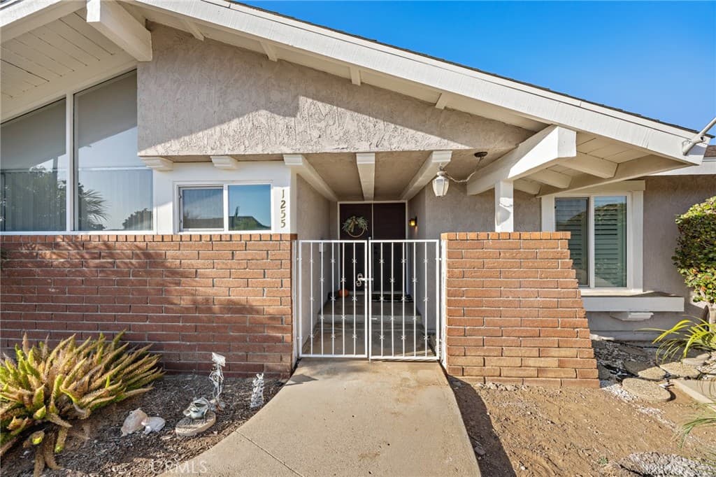 Home at 1255 Ruggles Street, La Verne — photo 4 of 12