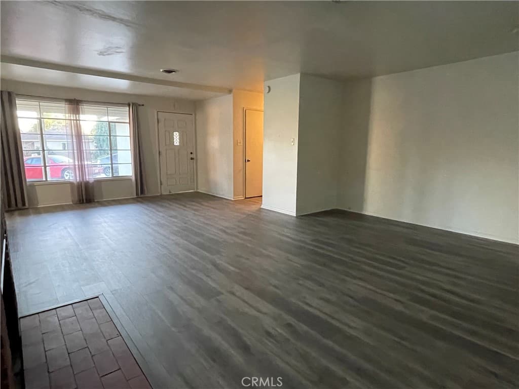 Home at 857 Encino Way, Monrovia — photo 7 of 12