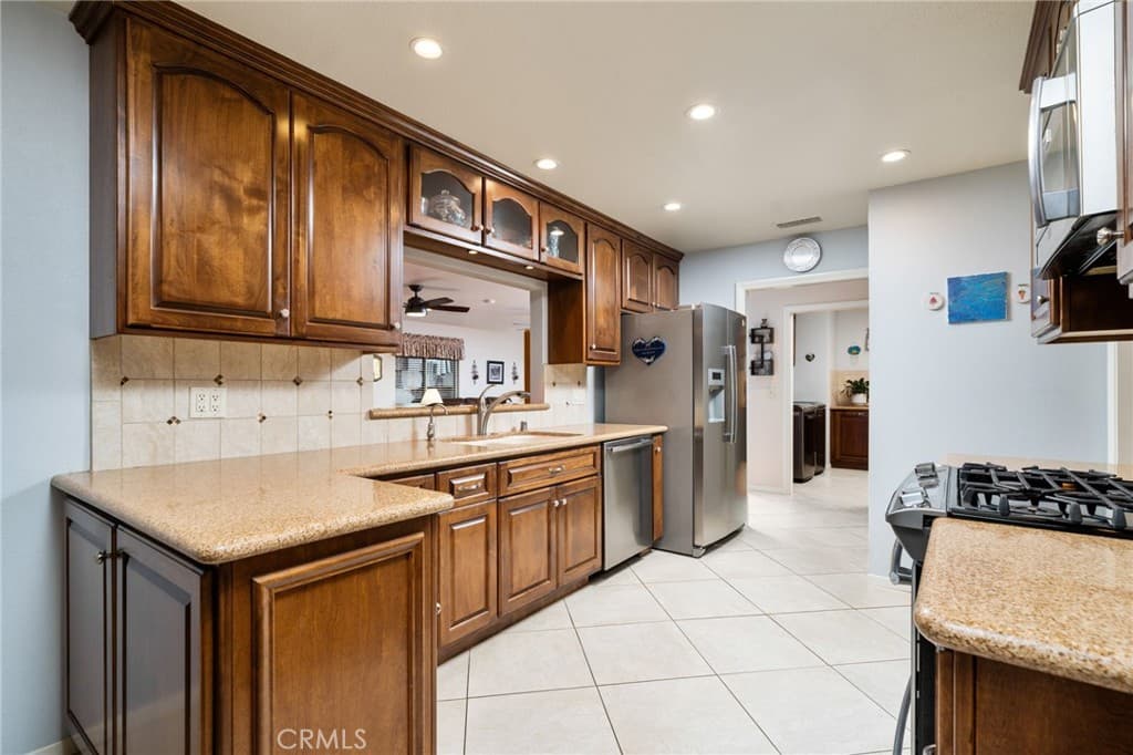 Home at 604 Lyford Drive, La Verne — photo 9 of 12