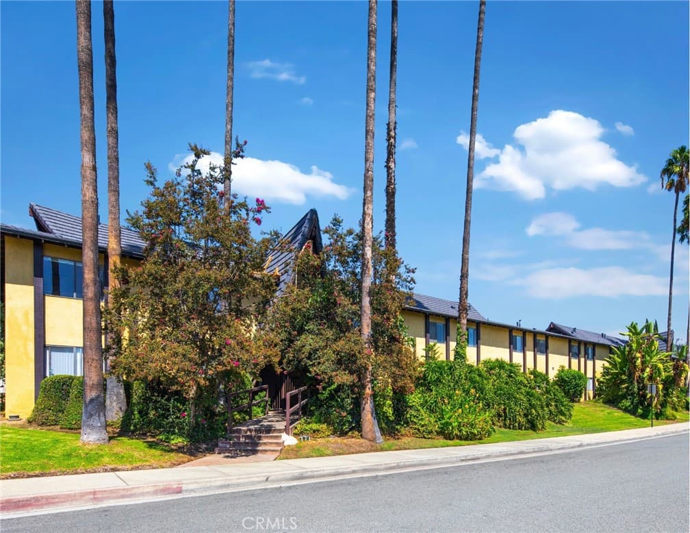 Multi-Family at 1817 E 2nd Street, Duarte — photo 12 of 12