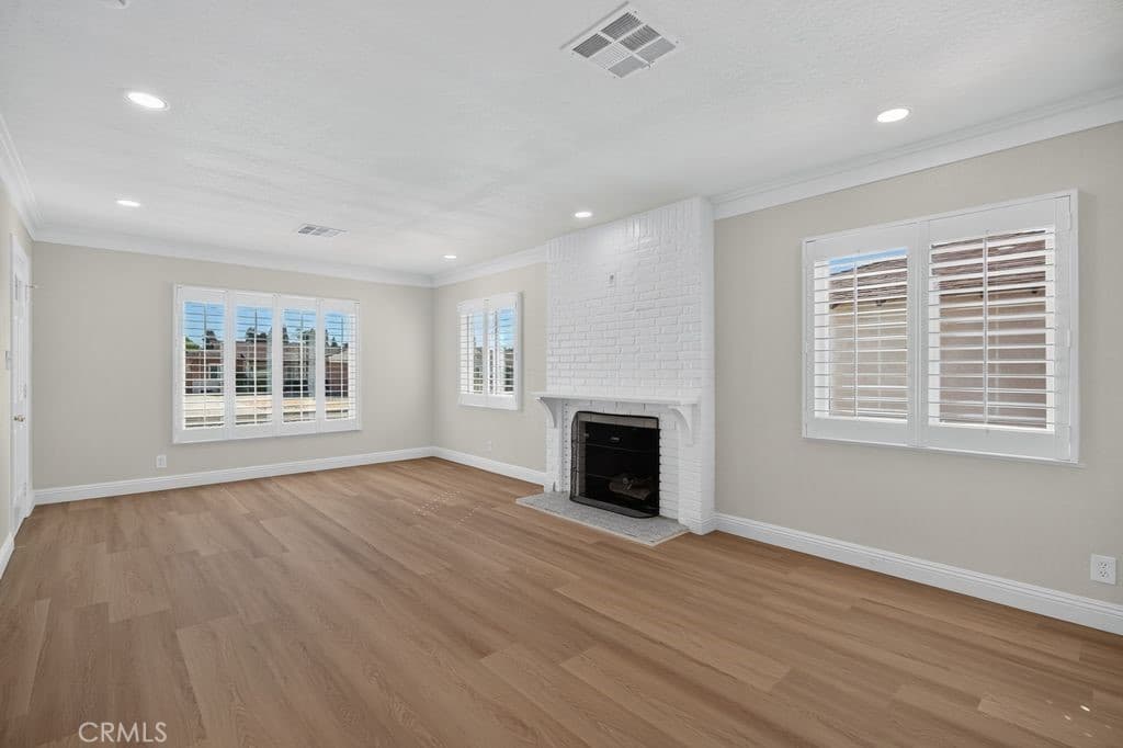 Home at 947 Murray, Pomona — photo 6 of 12