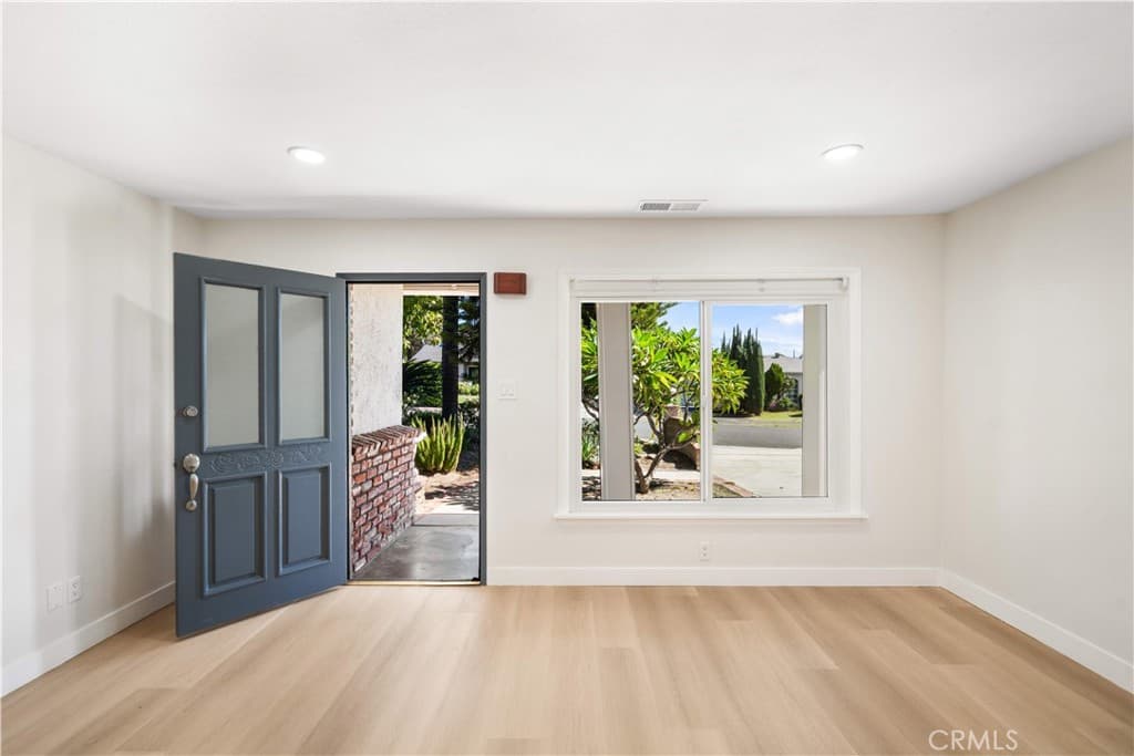 Home at 103 S Treanor Avenue, Glendora — photo 7 of 12