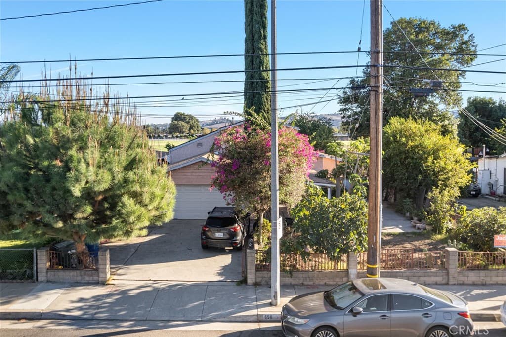 Home at 698 W Phillips, Pomona — photo 1 of 12