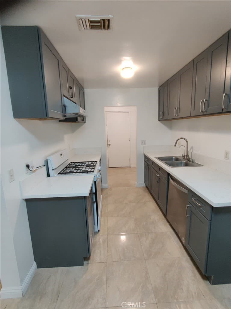 Condo at 1250 S Diamond Bar B, Diamond Bar — photo 3 of 8