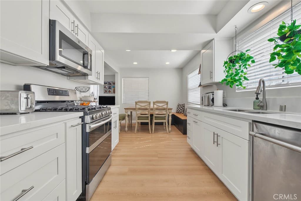 Home at 817 S Lope, Glendora — photo 2 of 12