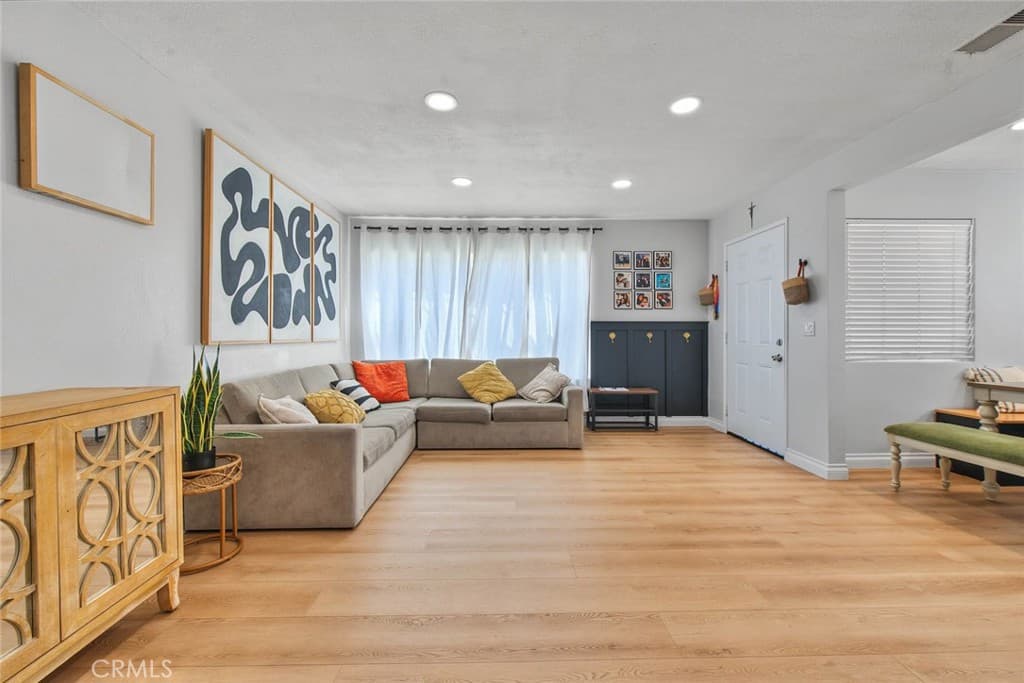 Home at 817 S Lope, Glendora — photo 9 of 12
