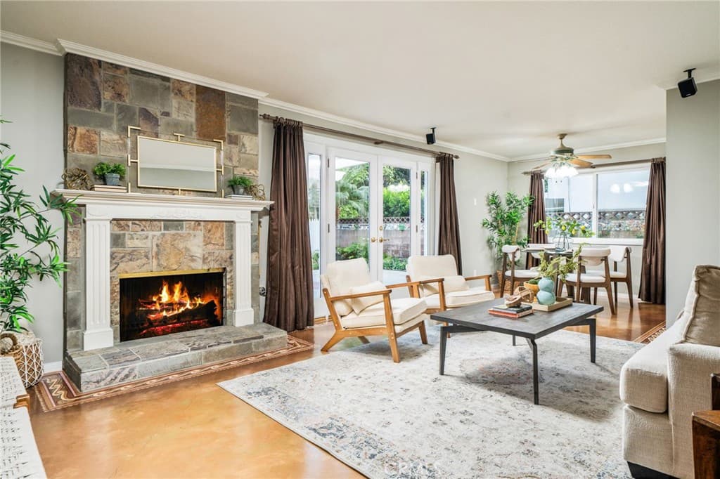 Home at 346 N Mountain Avenue, Monrovia — photo 7 of 12