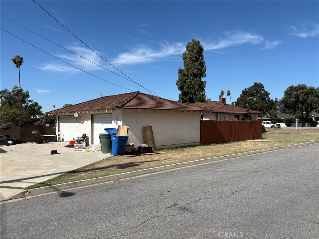 Home at 1528 E Vine, West Covina — photo 5 of 6
