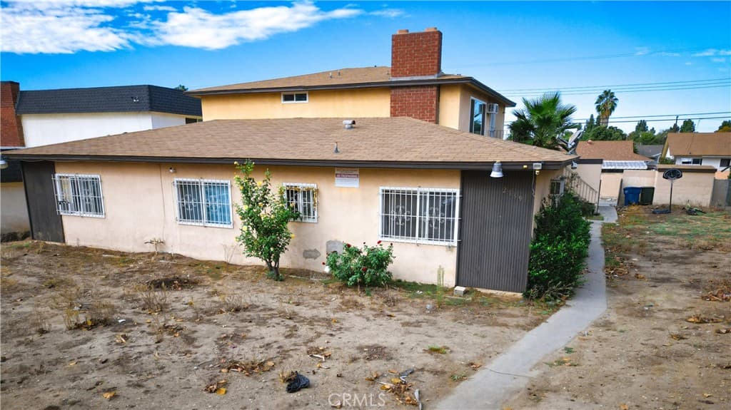 Multi-Family at 2559 Yorkshire Way, Pomona — photo 1 of 12