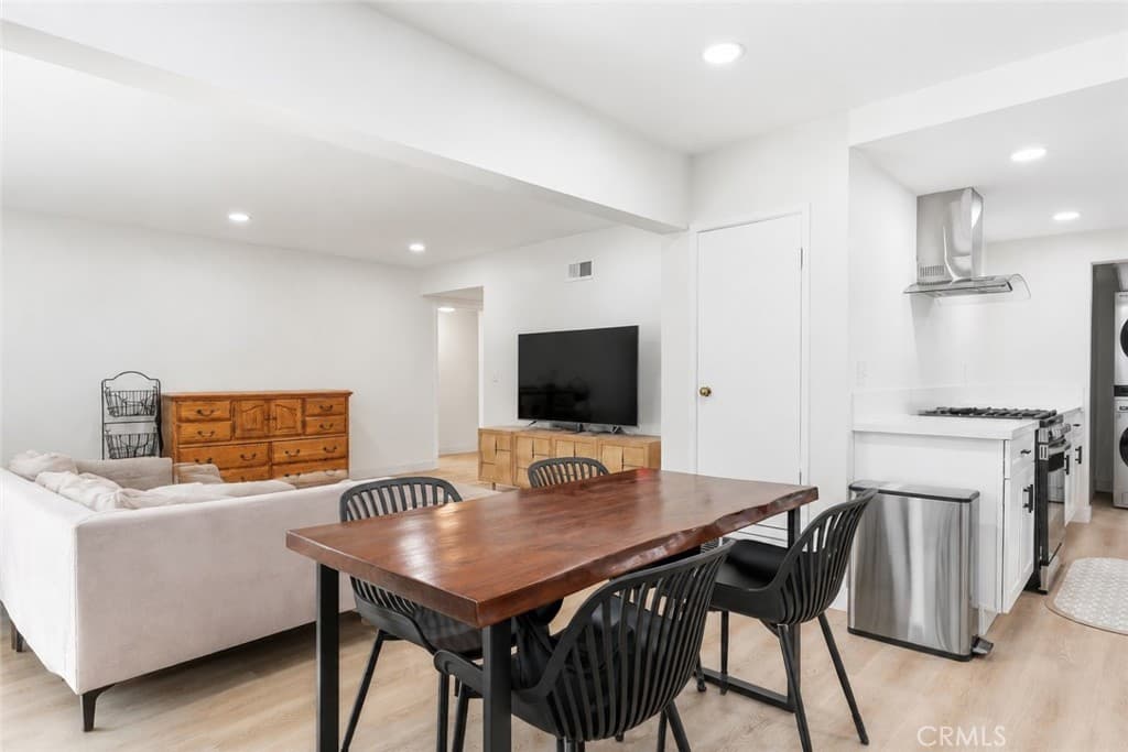 Home at 10762 Lynrose, Temple City — photo 12 of 12