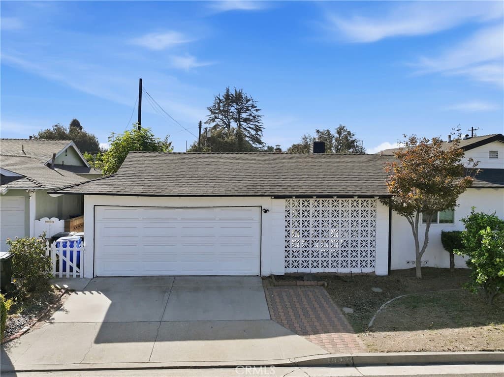 Home at 10762 Lynrose, Temple City — photo 4 of 12