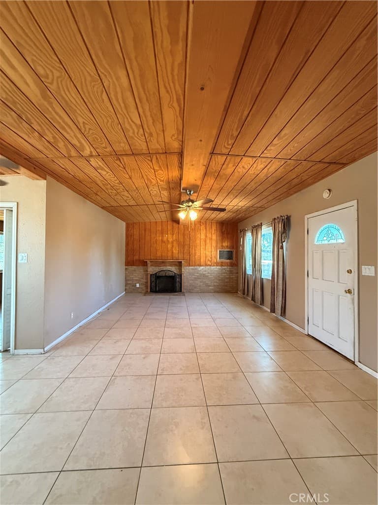 Home at 837 W Hollyvale, Glendora — photo 7 of 12