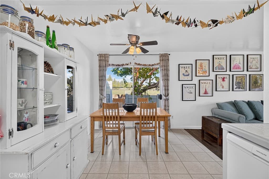Condo at 853 W 13th 1, Azusa — photo 9 of 12
