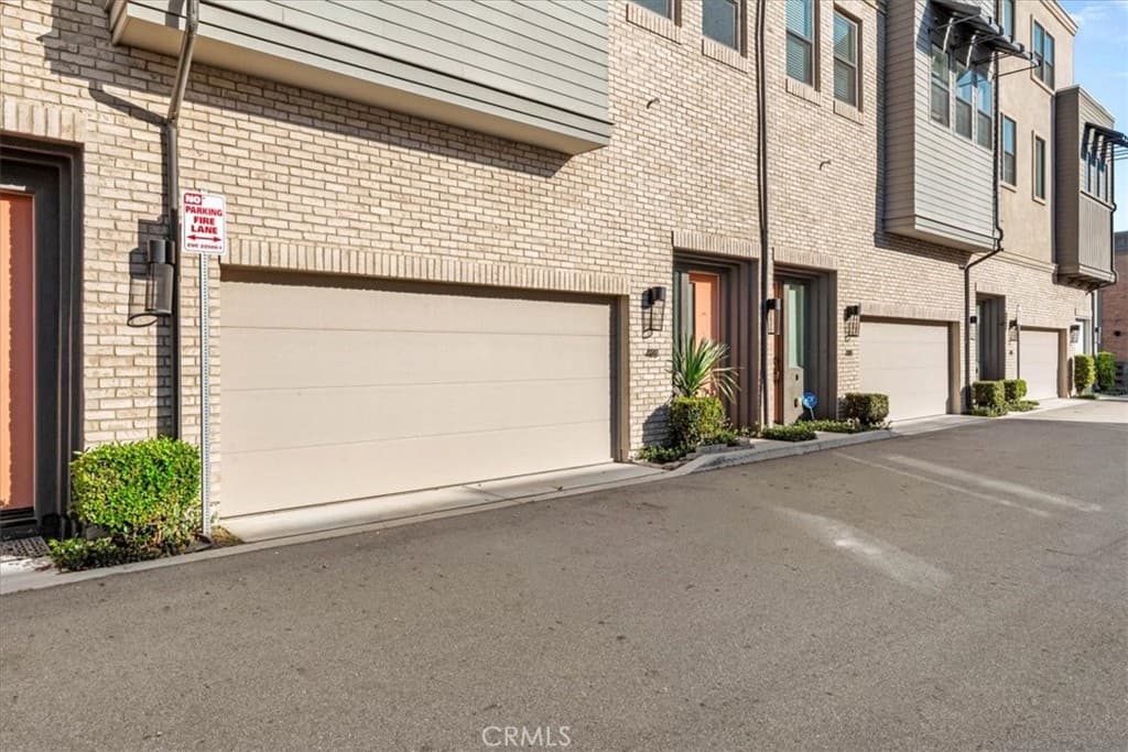Condo at 493 Fairlane Way, Covina — photo 1 of 12