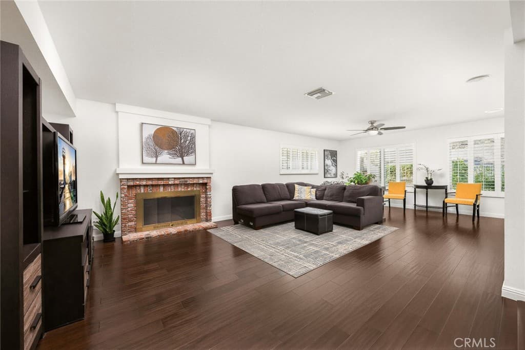 Home at 1957 Avenida Monte Vista, San Dimas — photo 10 of 12