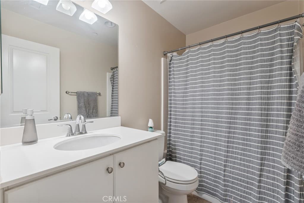 Home at 141 E Italia, Covina — photo 12 of 12