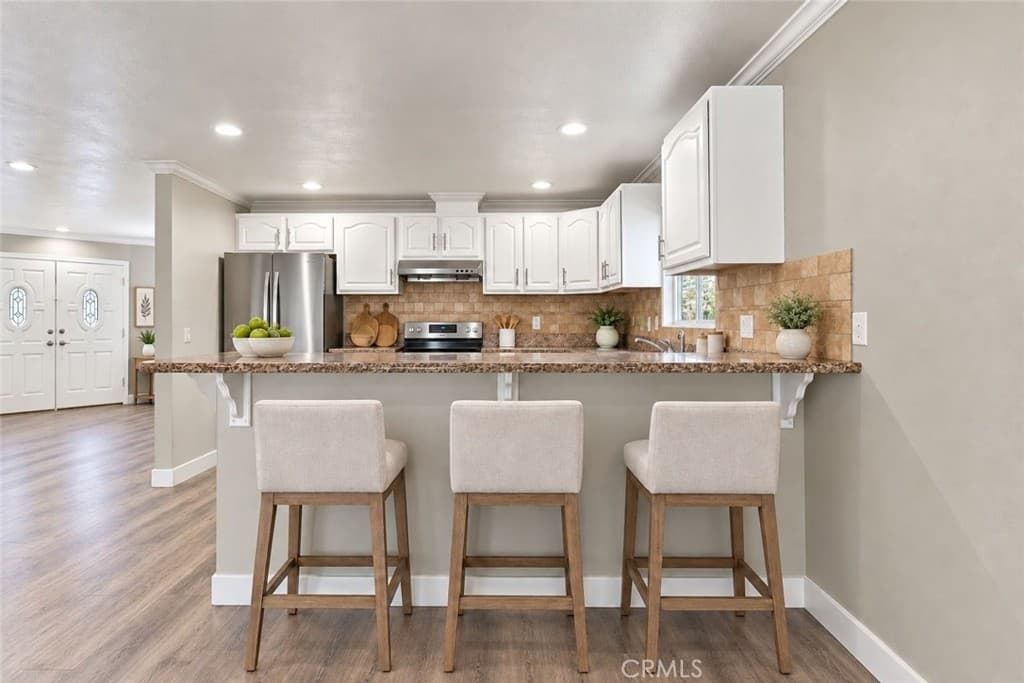 Home at 2478 Lovejoy Street, Pomona — photo 9 of 12