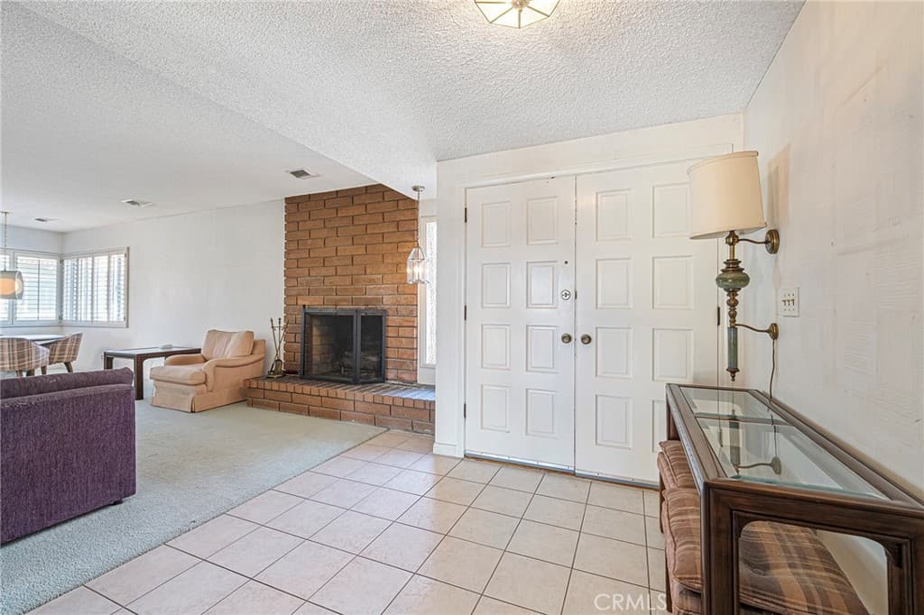 Home at 1408 E Leadora Avenue, Glendora — photo 3 of 12