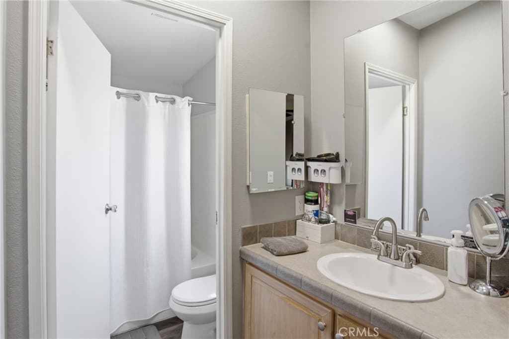 Home at 2755 Arrow Highway 61, La Verne — photo 10 of 12