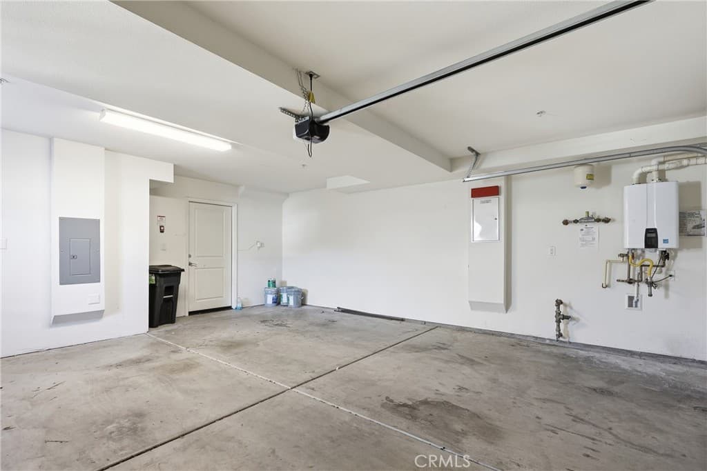 Townhouse at 809 N Dalton, Azusa — photo 12 of 12