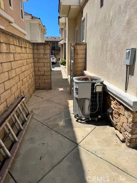 Townhouse at 127 S 3rd Avenue, Arcadia — photo 7 of 12