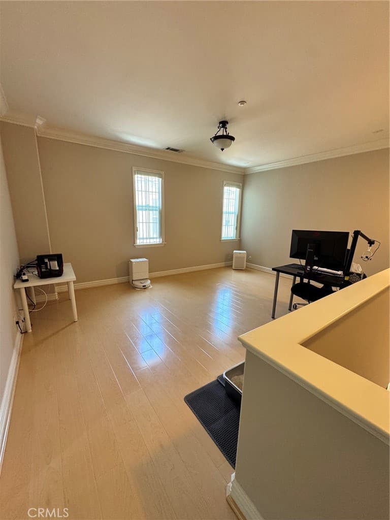 Townhouse at 127 S 3rd Avenue, Arcadia — photo 10 of 12