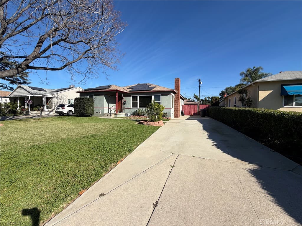 Home at 410 N Lyall, West Covina — photo 3 of 12