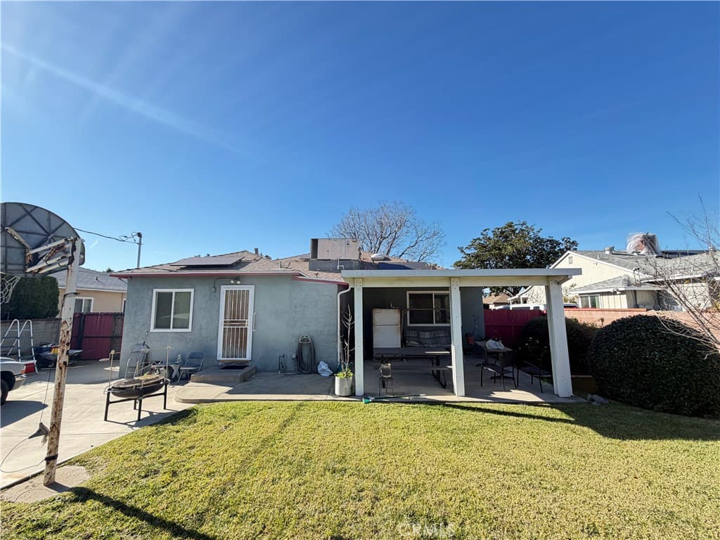 Home at 410 N Lyall, West Covina — photo 10 of 12