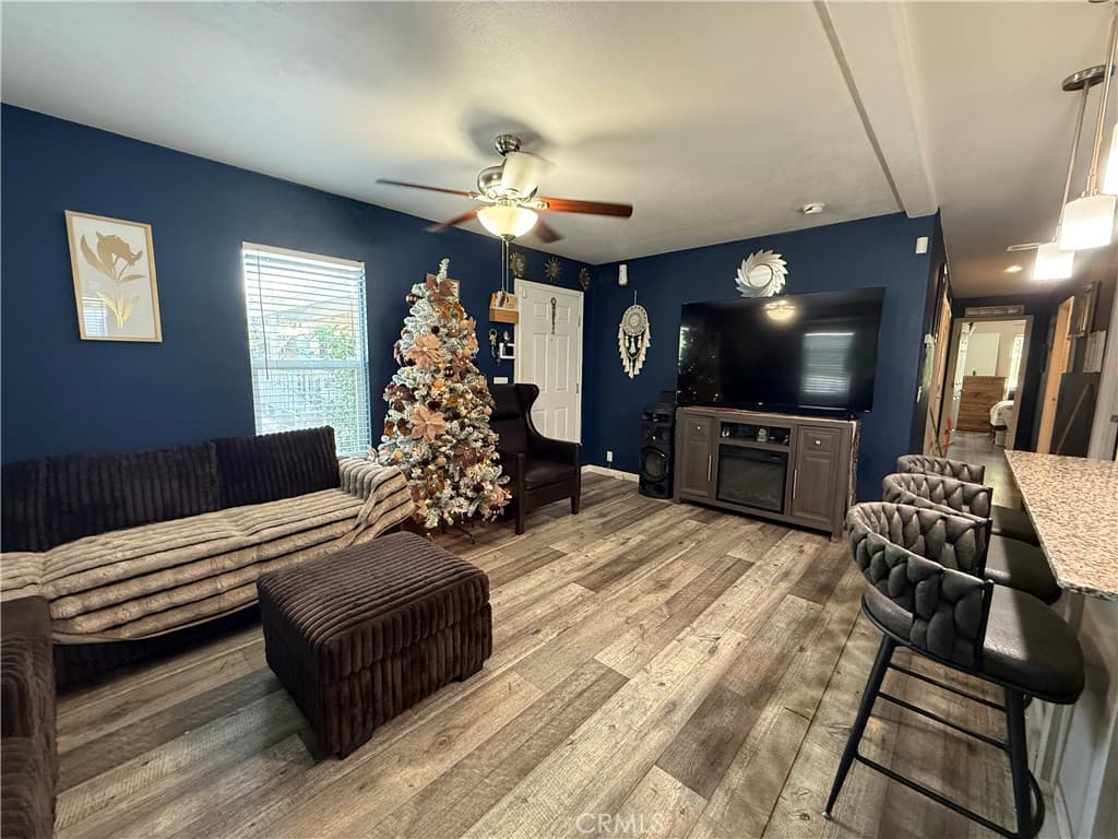 Home at 12700 Elliott Avenue 10, El Monte — photo 12 of 12