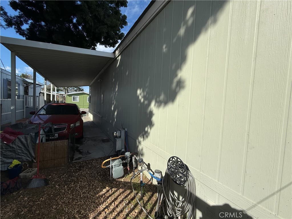 Home at 12700 Elliott Avenue 10, El Monte — photo 5 of 12
