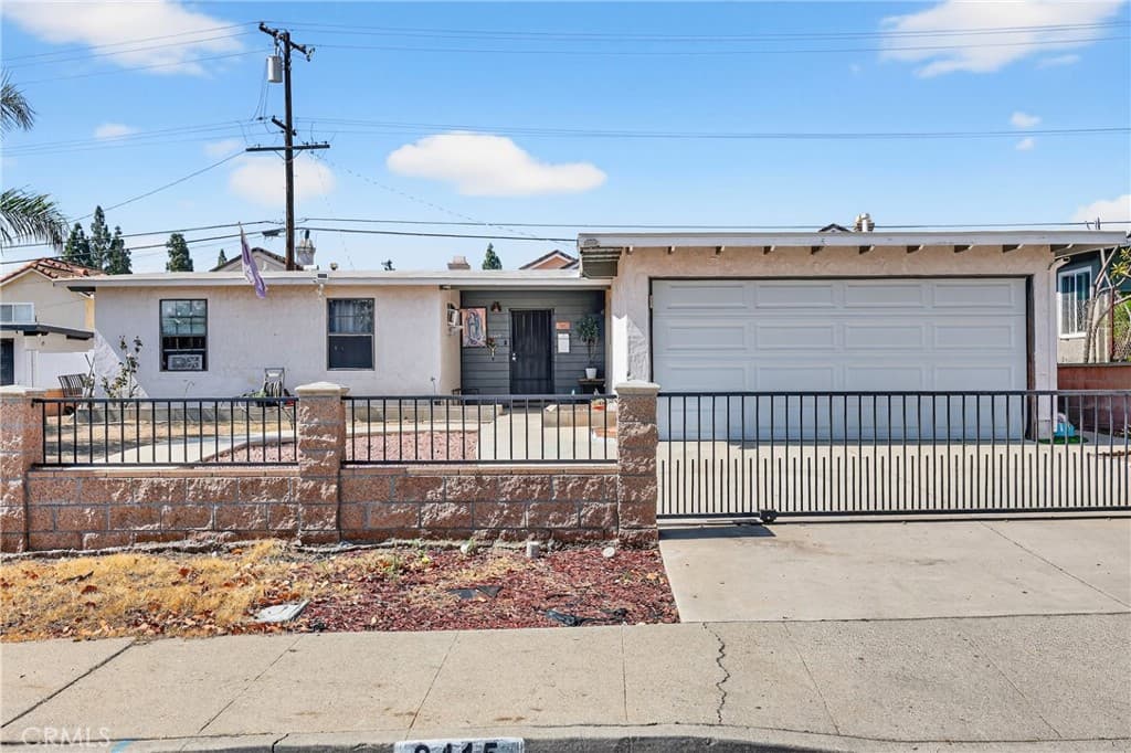 Home at 2415 Merrywood, Pomona — photo 3 of 12
