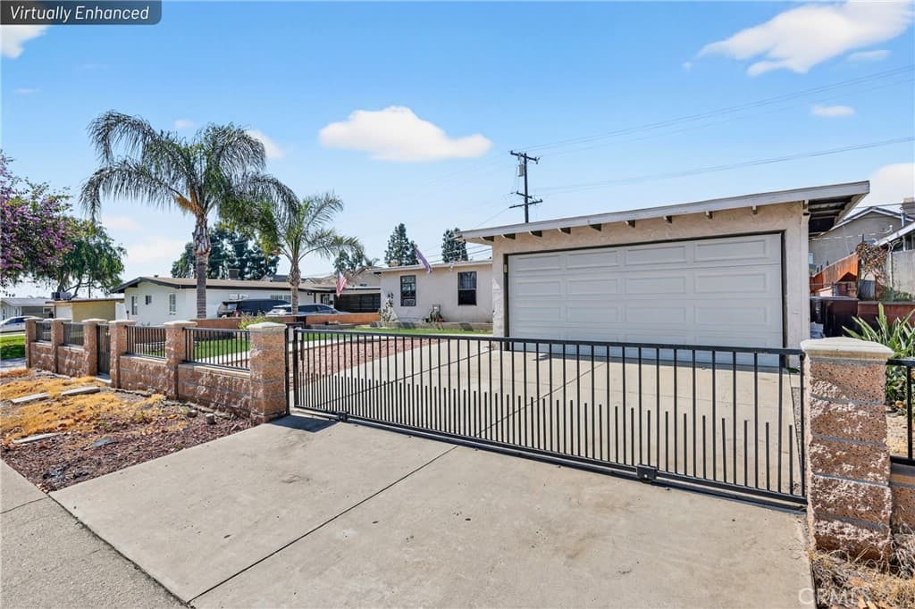 Home at 2415 Merrywood, Pomona — photo 4 of 12