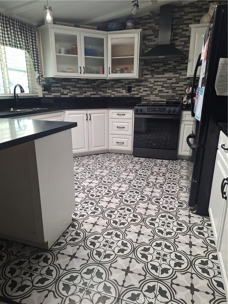 Home at 21217 Washington Avenue 28, Walnut — photo 8 of 12