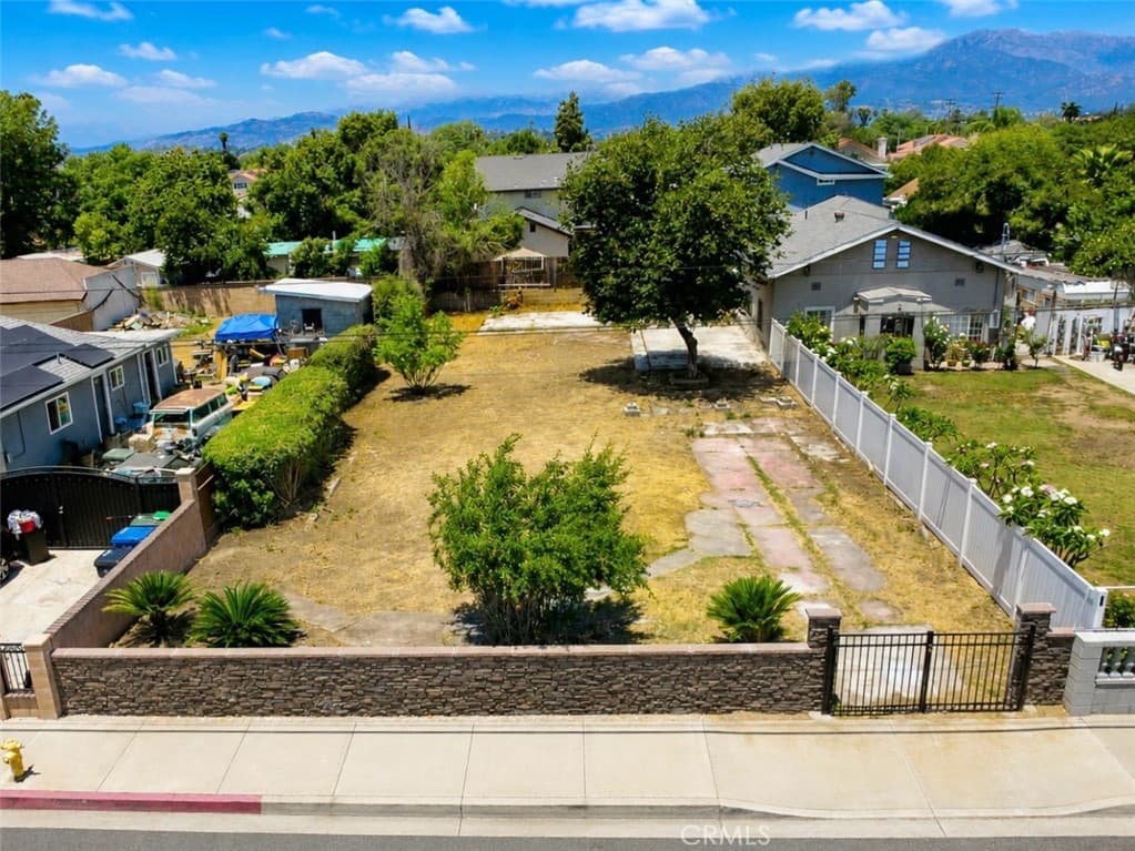 Home at 949 W Grand Ave, Pomona — photo 1 of 11