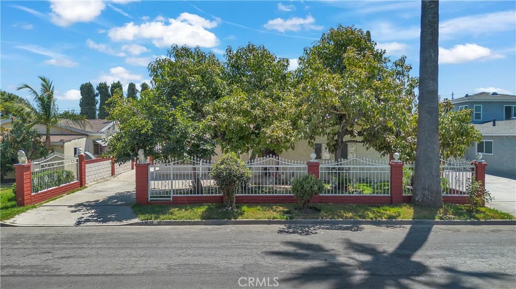 Home at 13618 Las Vecinas Dr, La Puente — photo 2 of 12