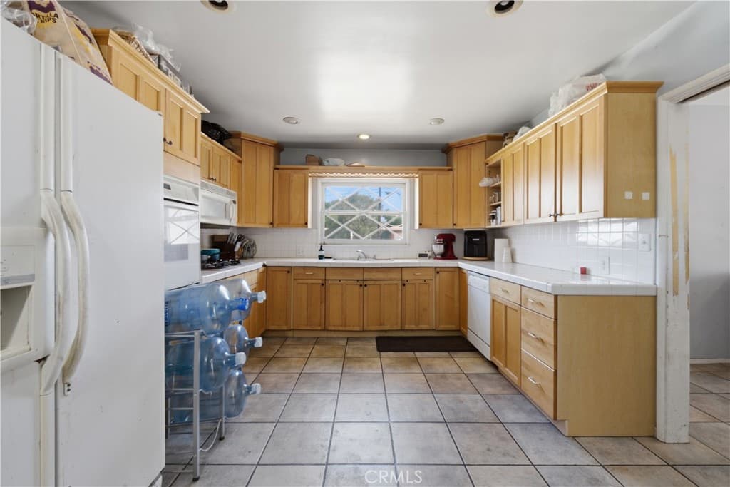 Home at 1226 W Mc Gill, Covina — photo 8 of 12