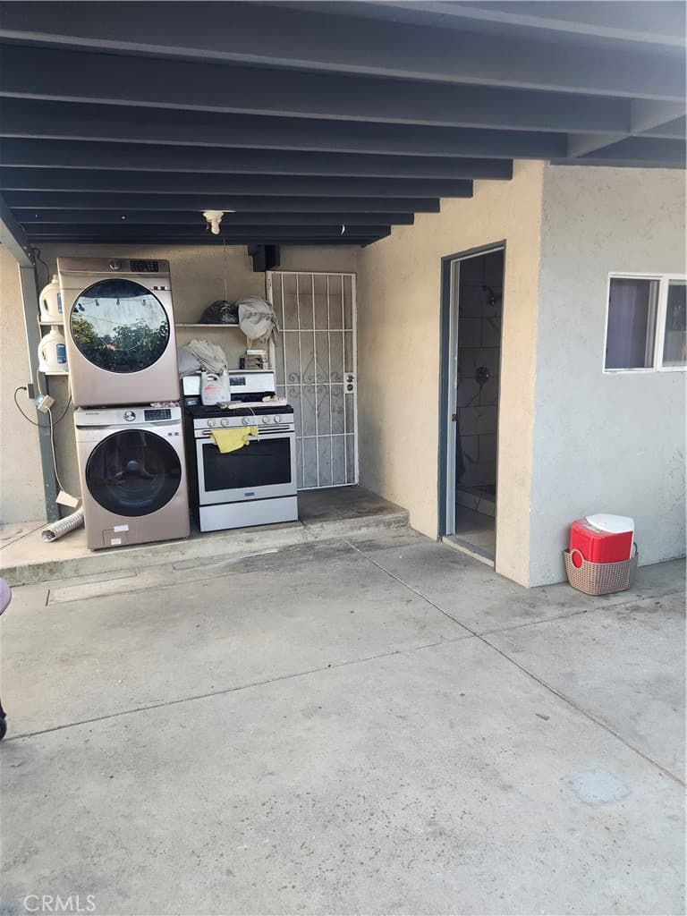 Home at 960 Stichman, La Puente — photo 12 of 12