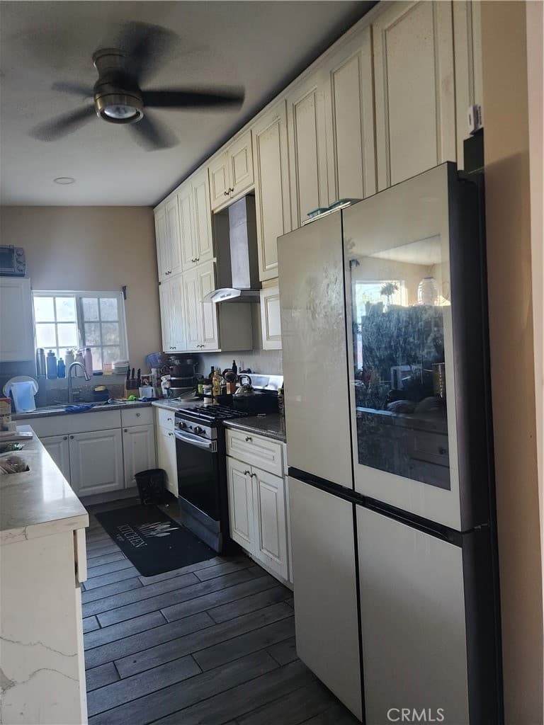 Home at 960 Stichman, La Puente — photo 8 of 12