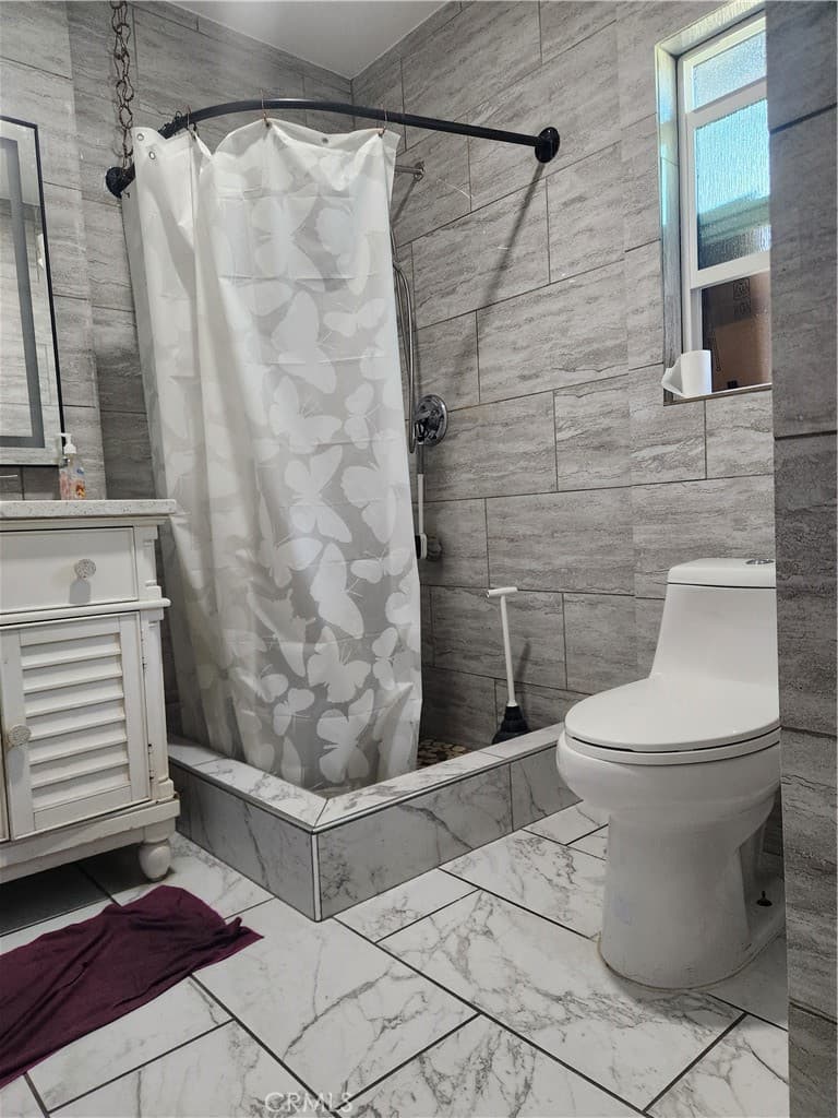 Home at 960 Stichman, La Puente — photo 10 of 12