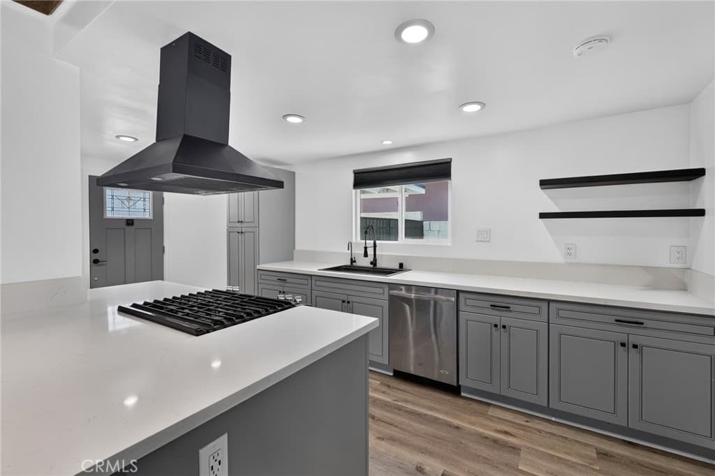 Home at 17015 E Benbow Street, Covina — photo 4 of 12