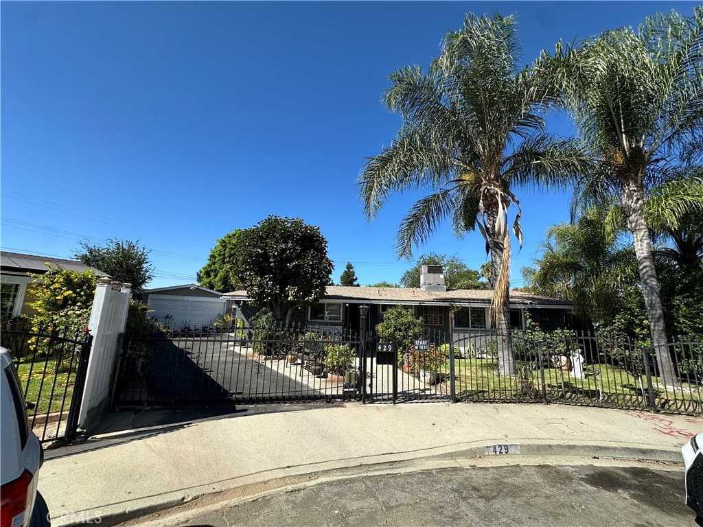 Home at 429 Jansu, Pomona — photo 2 of 12