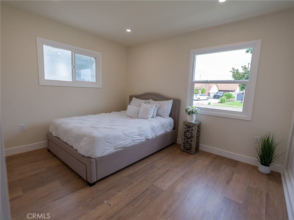 Home at 613 N Garsden Avenue, Covina — photo 8 of 12