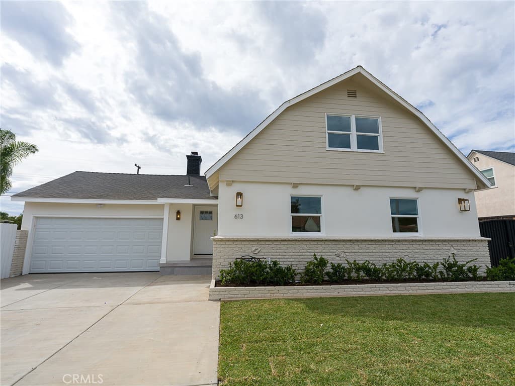 Home at 613 N Garsden Avenue, Covina — photo 10 of 12