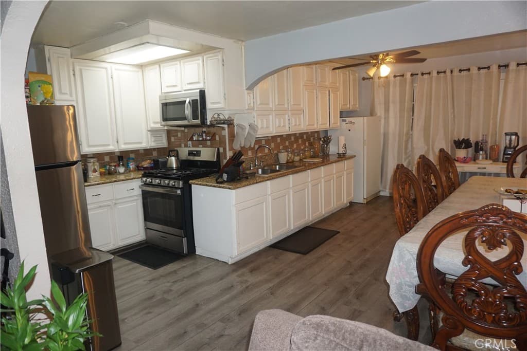 Home at 13647 Prichard, La Puente — photo 9 of 12
