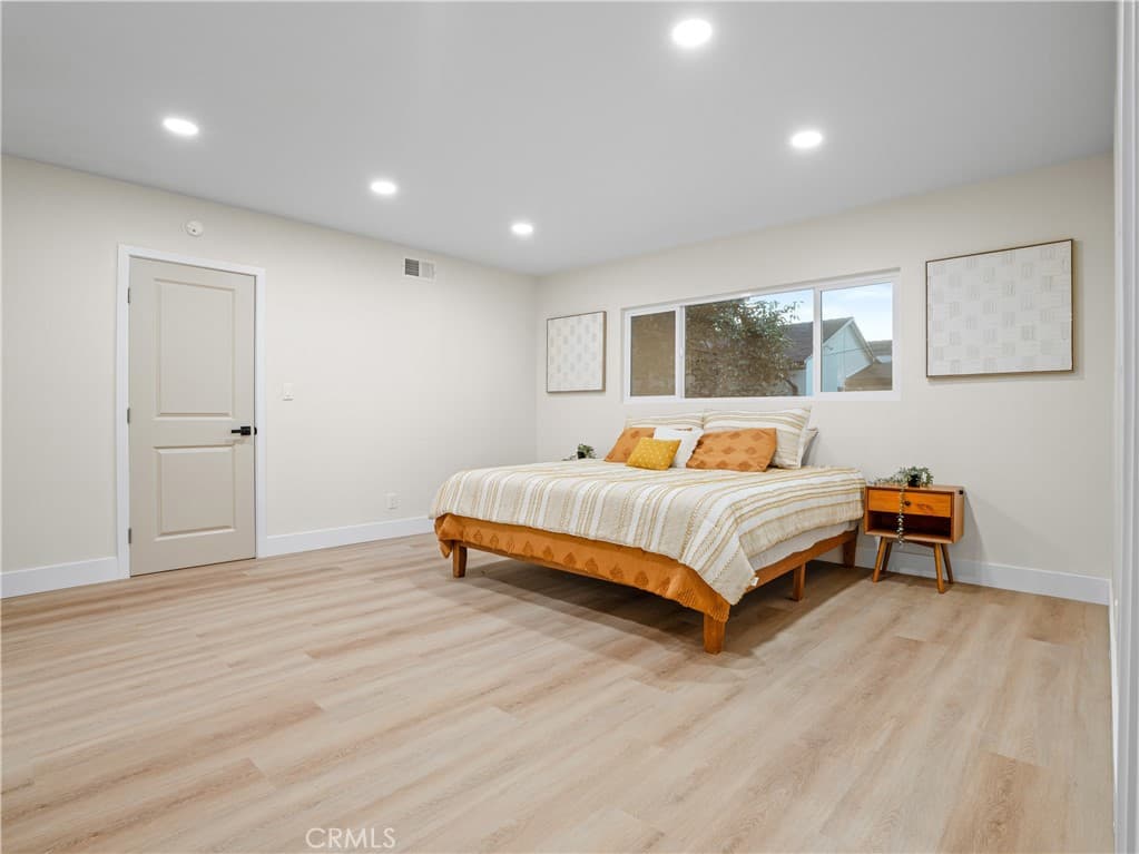 Home at 1125 E Louisa, West Covina — photo 7 of 12