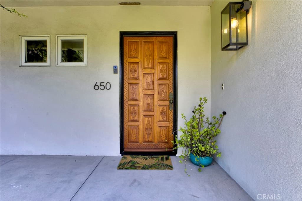 Home at 650 Sierra Meadows, Sierra Madre — photo 5 of 12