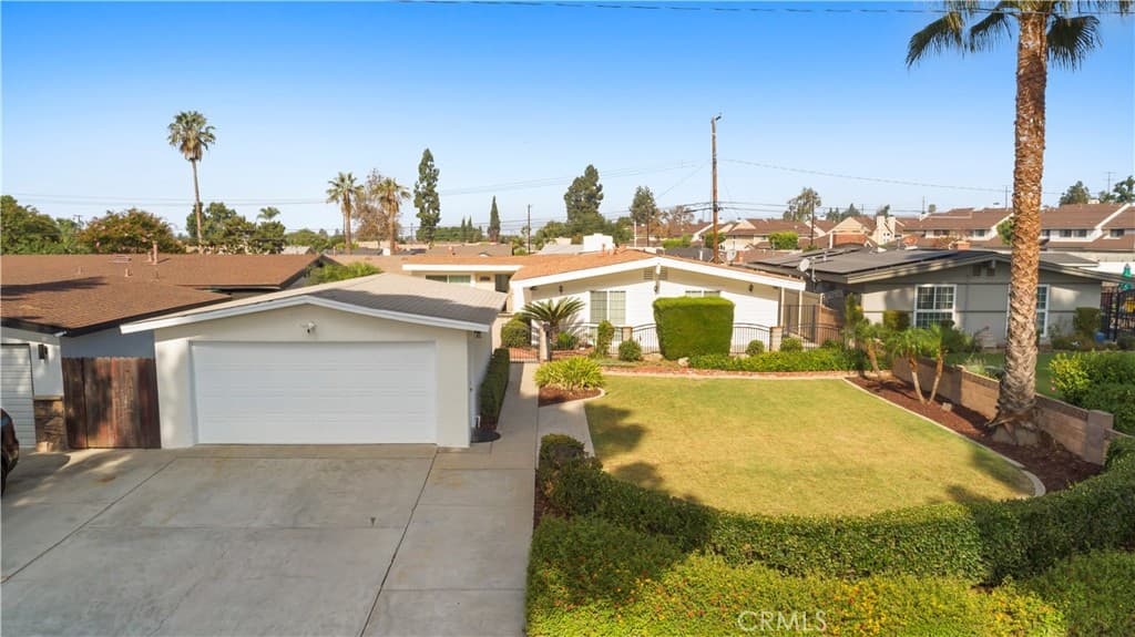 Home at 1021 N Lyman Avenue, Covina — photo 3 of 12
